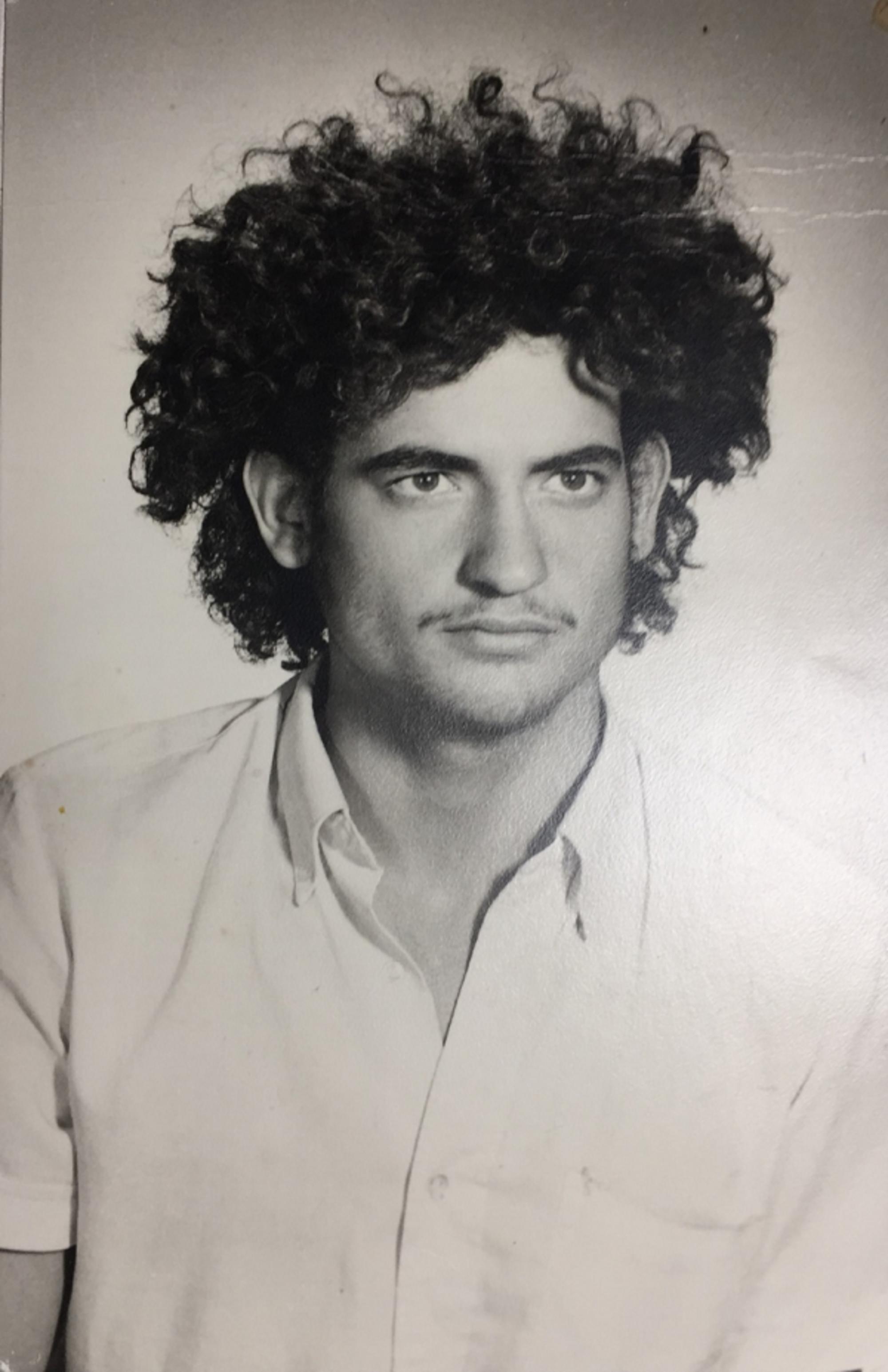 Arturo Ruiz tenía 19 años cuando lo mató un pistolero fascista